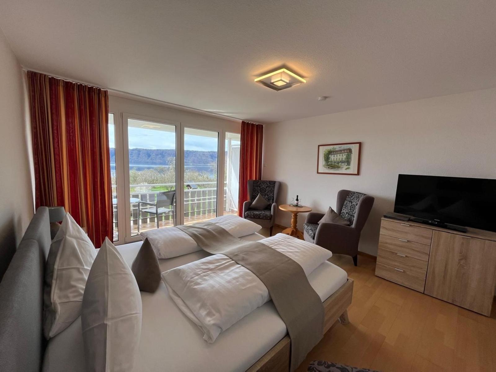 Hotel Landhaus Sternen Sipplingen Extérieur photo